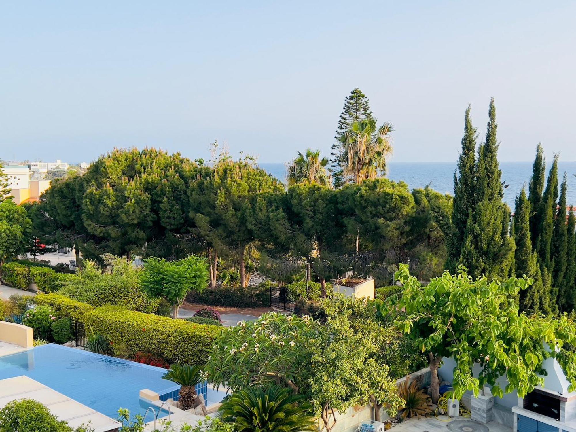 Coral Azure Villa Paphos Exterior foto